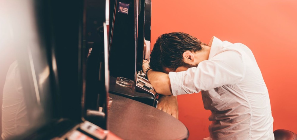 Игромания: признаки и последствия