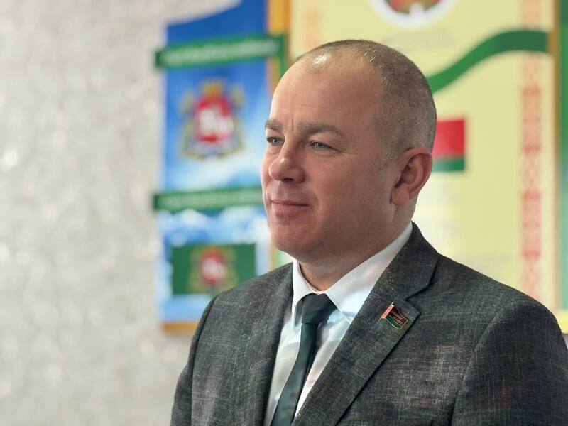 Серегей Мелешкин с рабочим визитом посетил Дубровенский район