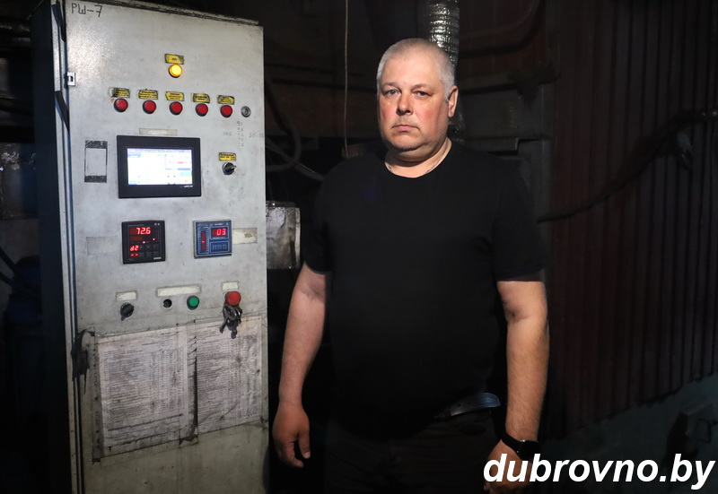 Работники бытового обслуживания населения и жилищно-коммунального хозяйства Дубровенщины принимали поздравления