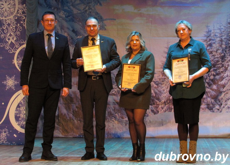 В районном Доме культуры прошел большой зимний концерт