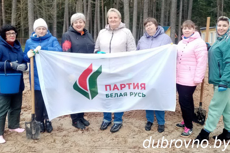 Республиканский субботник: подготовка к детскому оздоровительному сезону