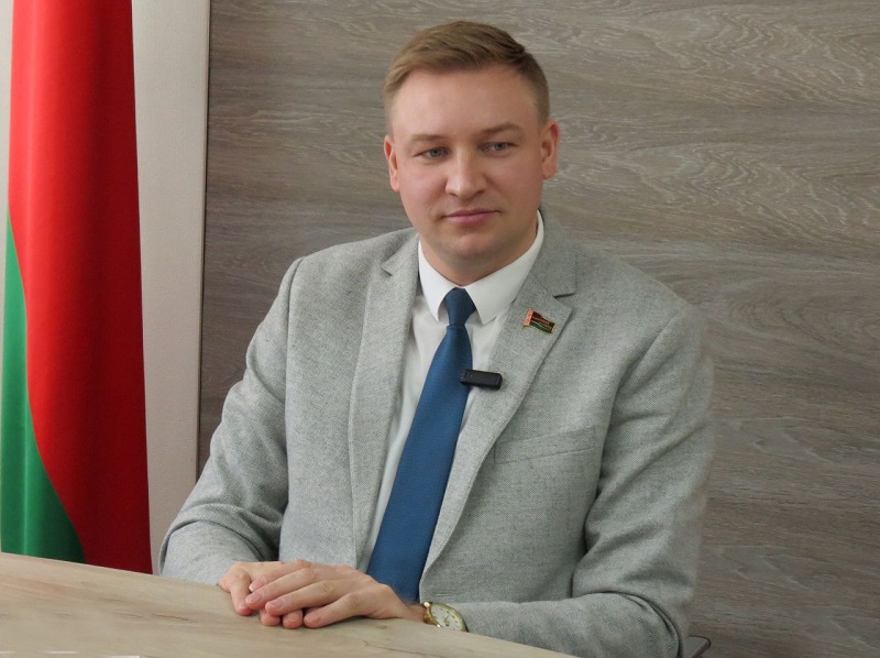 В. Бабичев: Неравнодушие и любовь к малой родине способны делать условия для проживания комфортнее