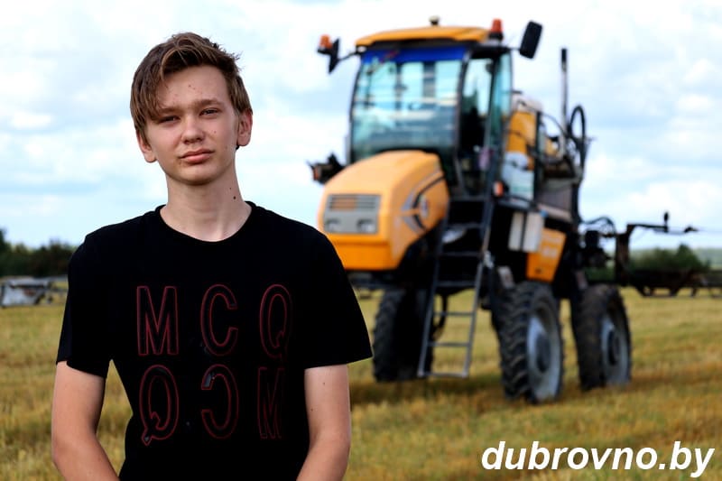 Молодежь приходит на первые рабочие места в сельхозпредприятия Дубровенщины