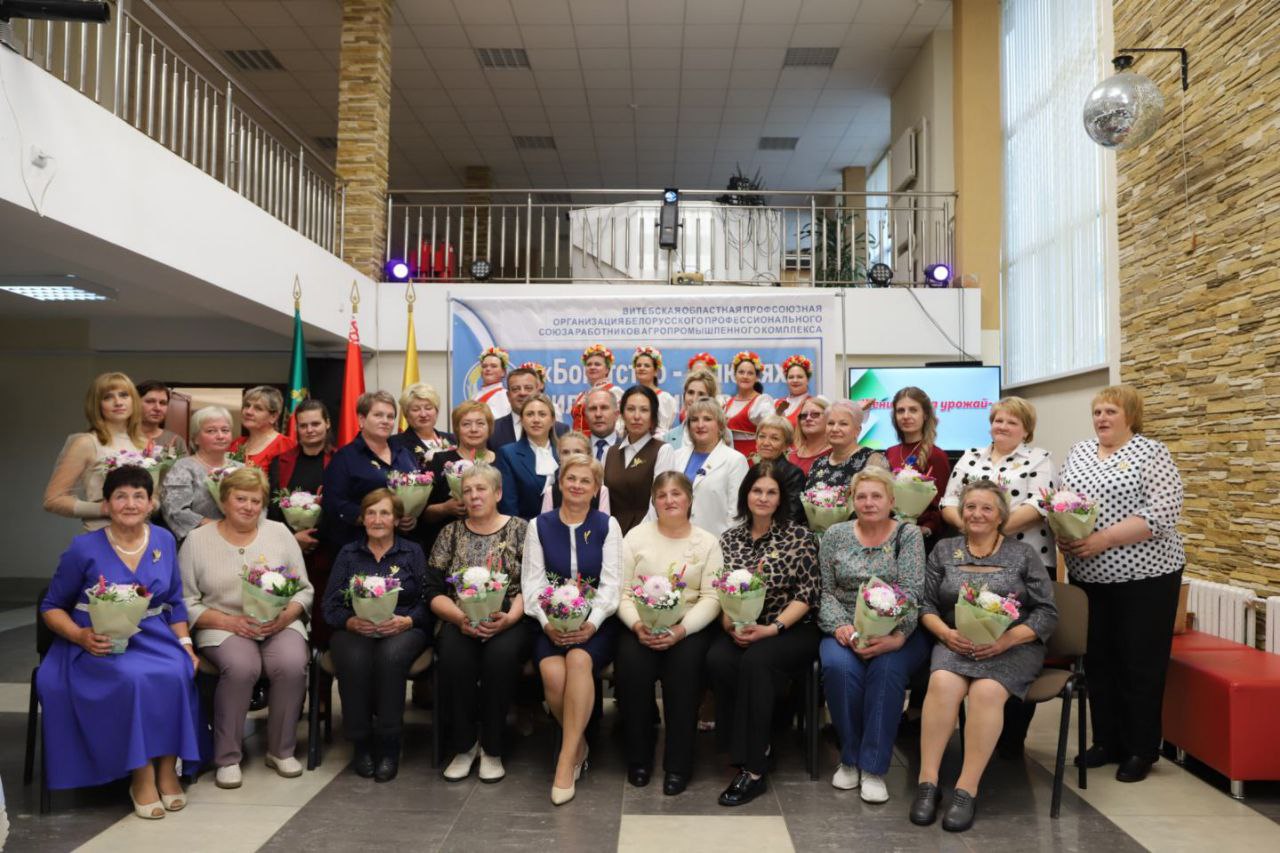 «Женщины на жатве-2025»: в Верхнедвинском районе чествовали тружениц села