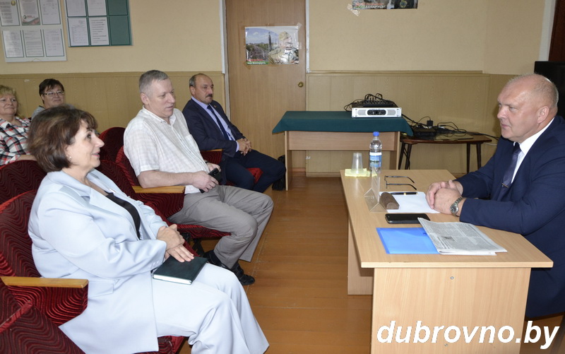 Член Совета Республики Национального собрания Республики Беларусь встретился с дубровенцами