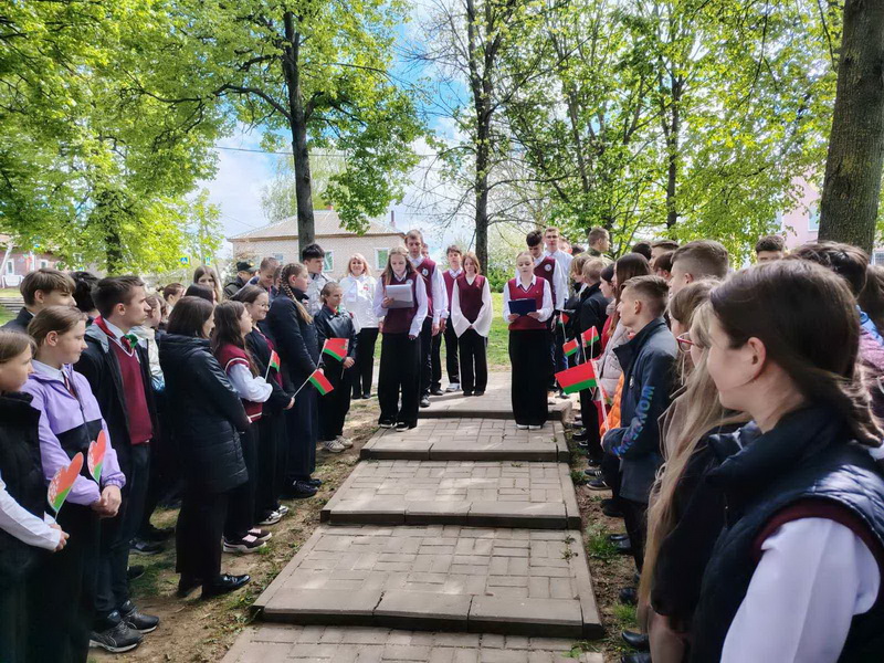 Дубровенские школьники принимают участие в просветительском проекте «Бессмертная слава Великой Победы»
