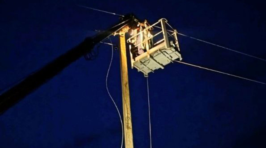 Энергетики восстановили электроснабжение в населенных пунктах Витебской области