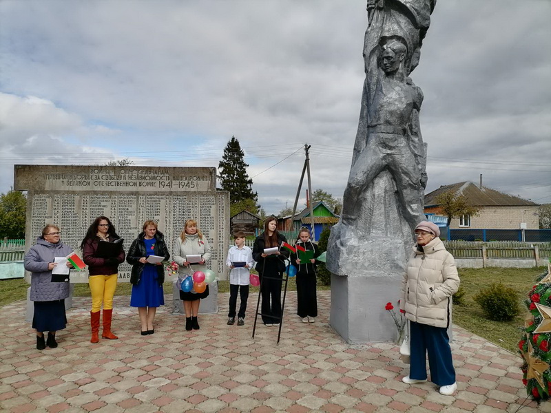 Дубровенщина с благодарностью вспоминает воинов-освободителей