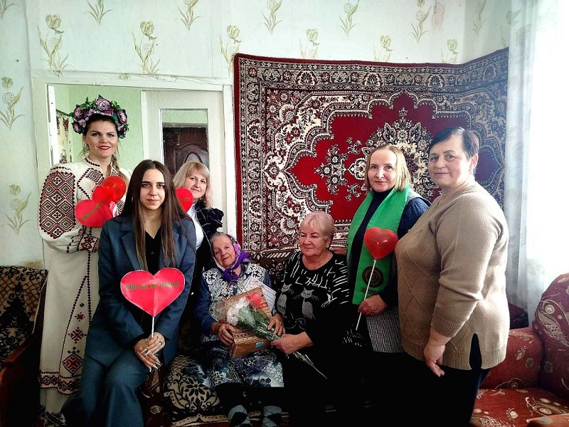 Дубровенку поздравили с юбилеем